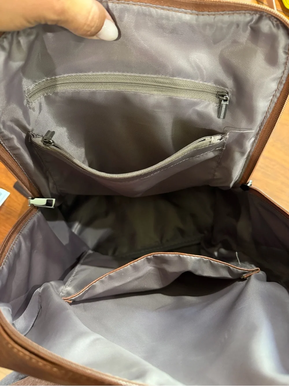 Backpack with shoulder strap